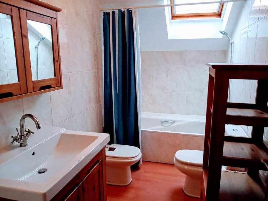 Ferienwohnung Precioso Atico Con Bonitas Vistas A La Pena Oroel Jaca Exterior foto